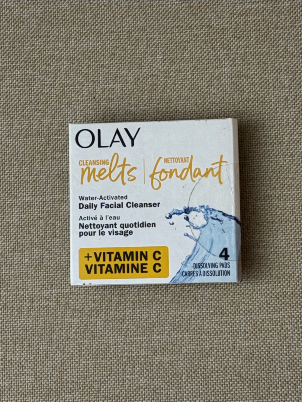OLAY Cleansing Melts Vitamin C Daily Facial Cleanser - White, Yellow, Blue